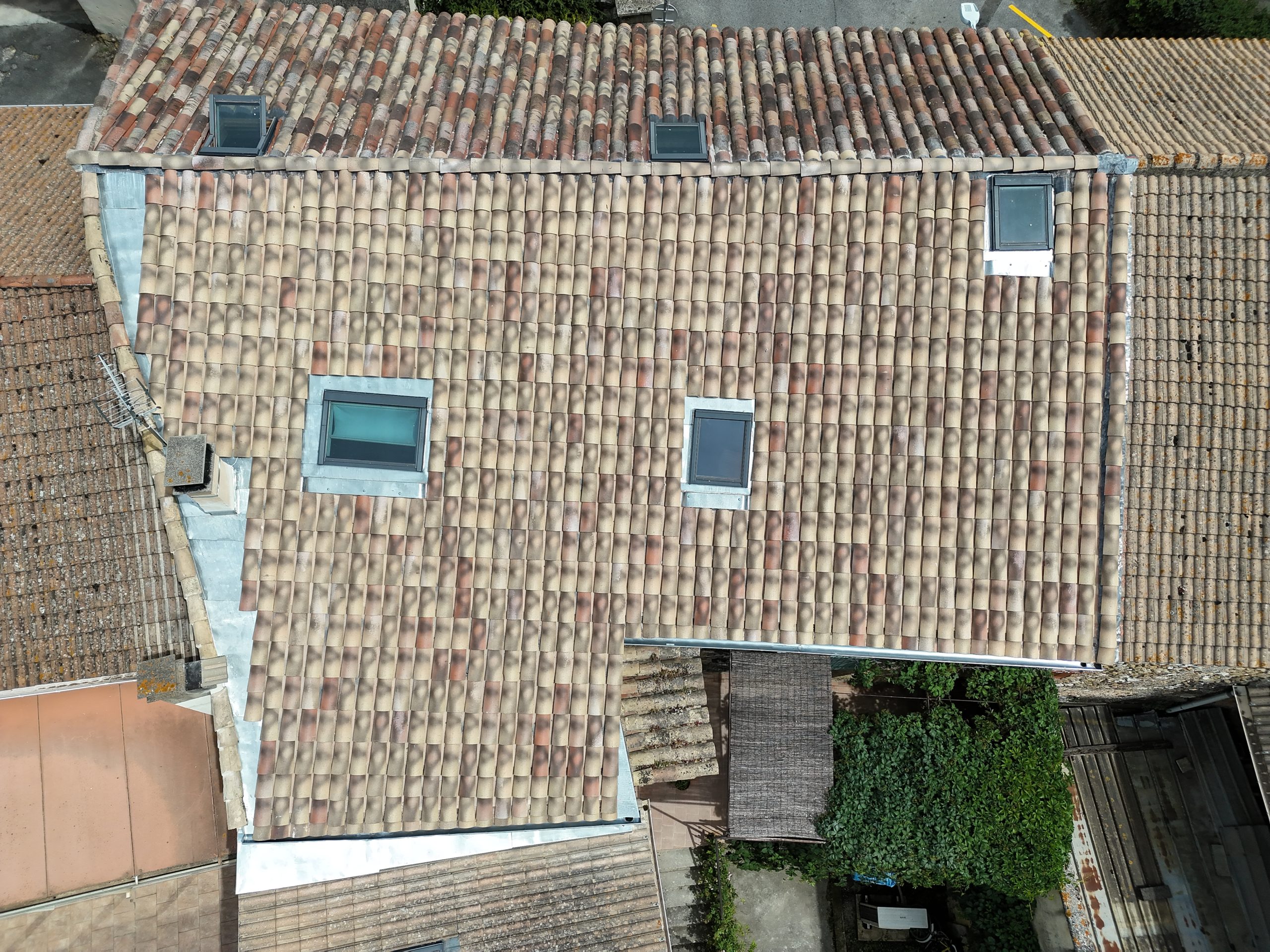 Rénovation toiture laudun l'ardoise